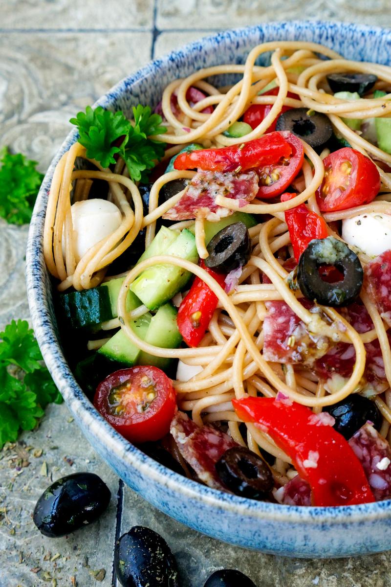 Rezeptbild: Spaghettisalat mit Oliven