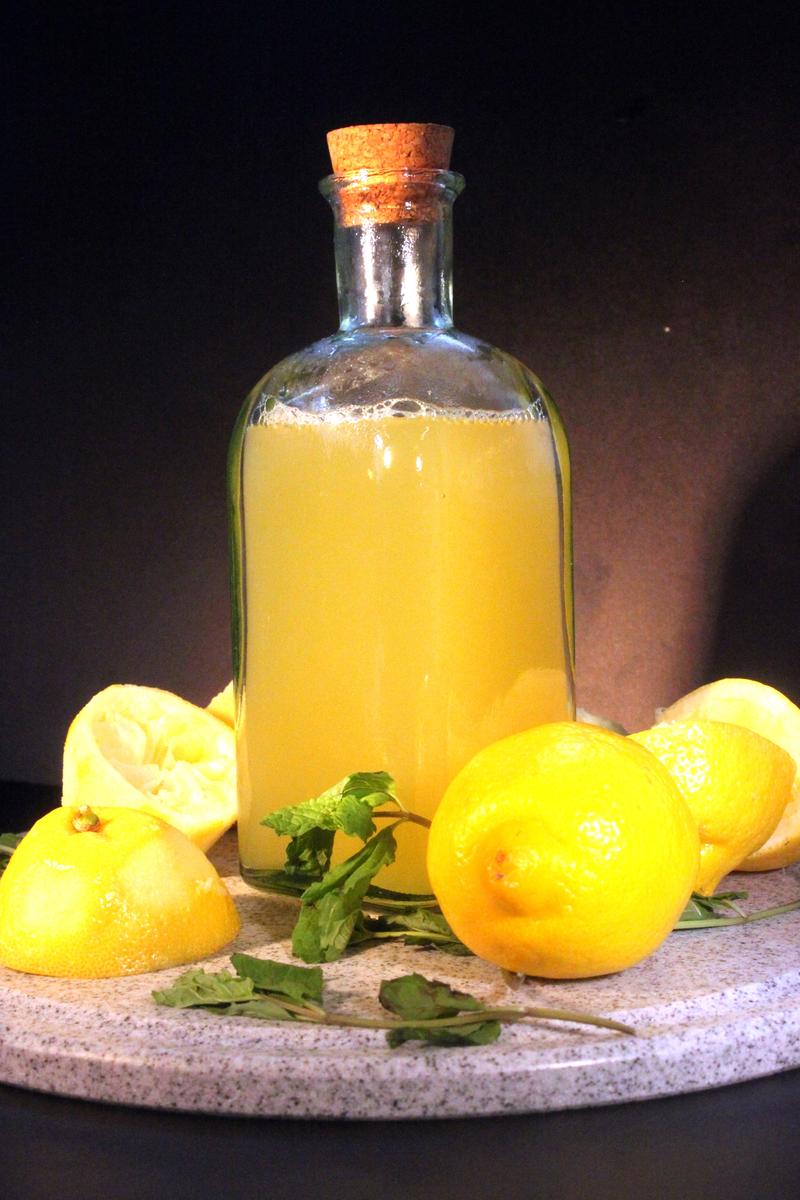 Rezeptbild: Zitronensirup