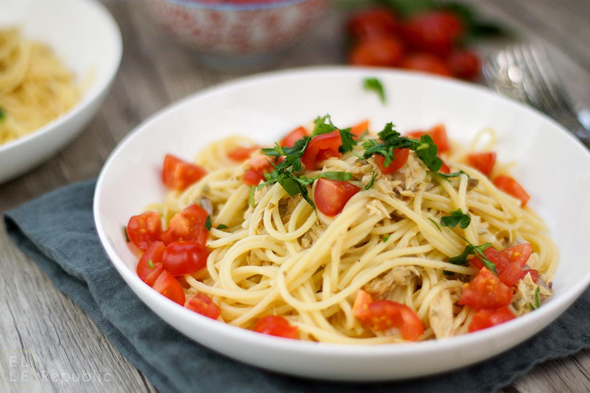 Rezeptbild: Spaghetti mit Thunfisch-Kapern-Oliven-Pesto