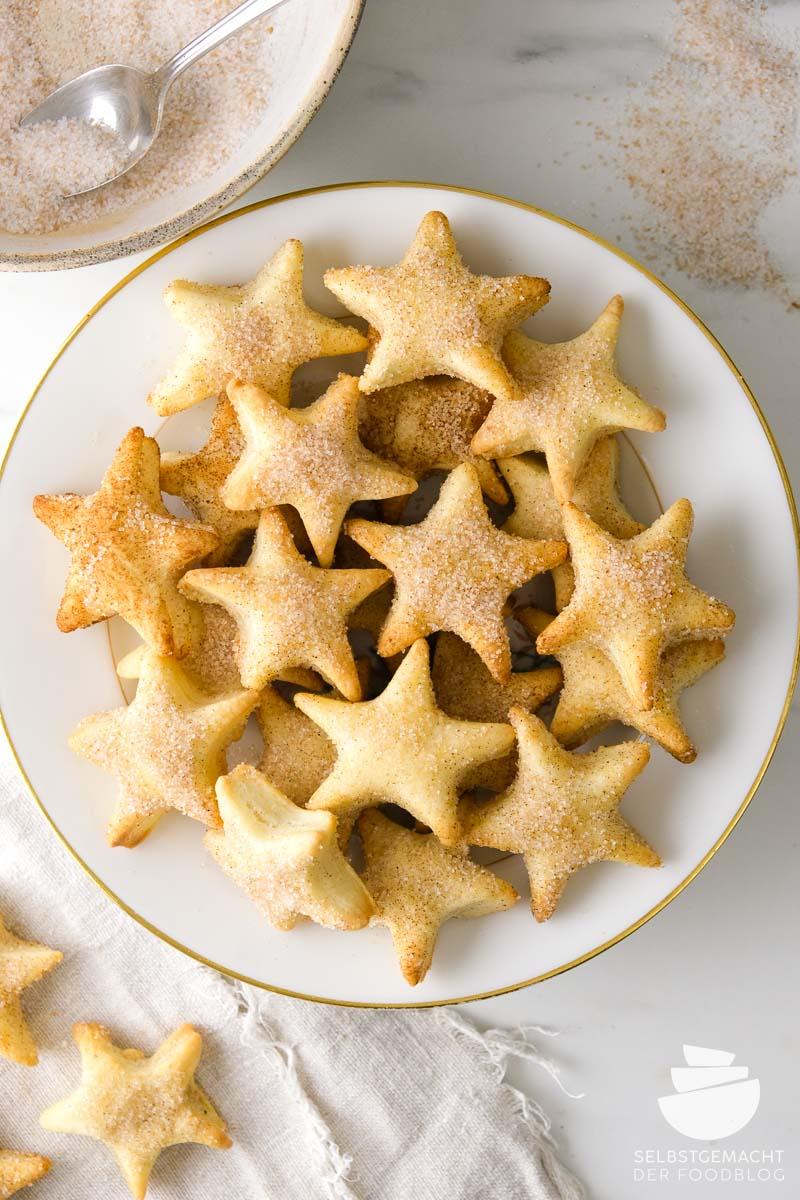 Rezeptbild: Schmandplätzchen mit Zimt nach Omas Rezept