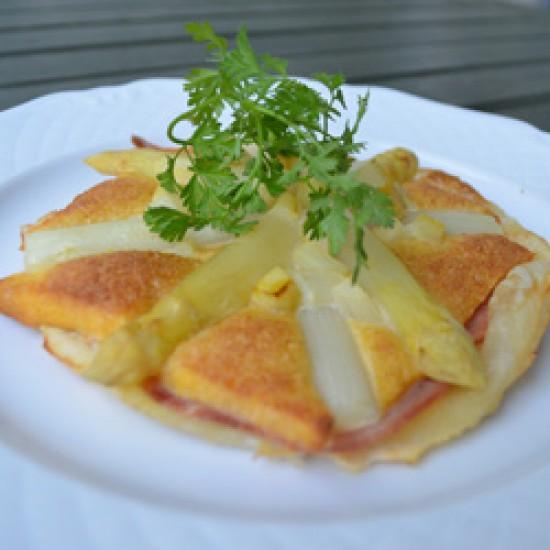 Rezeptbild: Spargel Blätterteig Törtchen