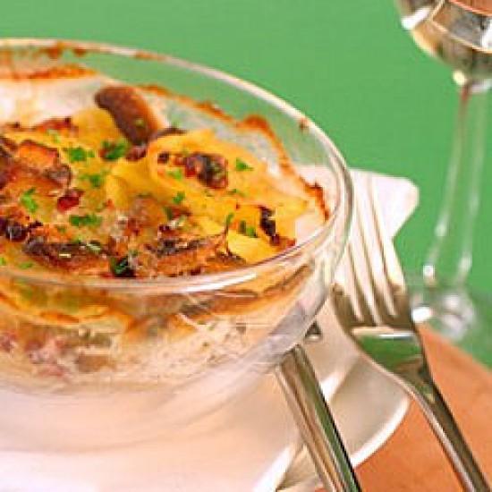 Rezeptbild: Kartoffel-Champignon-Gratin mit Speck
