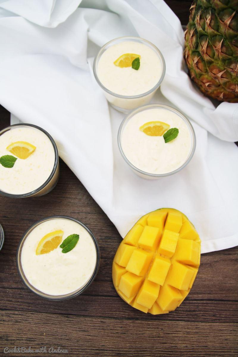 Rezeptbild: Exotische Mousse mit Mango und Ananas