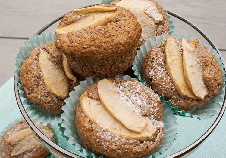 Rezeptbild: Apfel-Muffins mit Ahornsirup