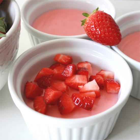 Rezeptbild: Erdbeer-Pudding