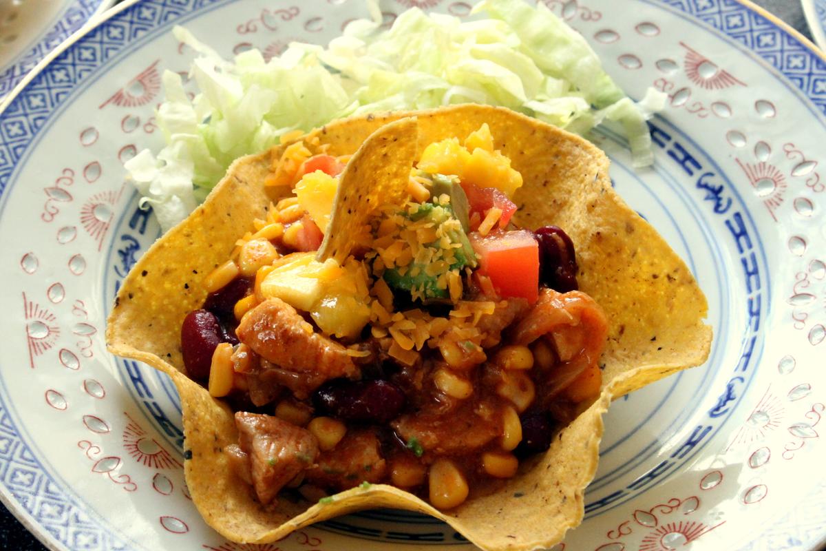 Rezeptbild: Chicken Taco in a Taco Basket