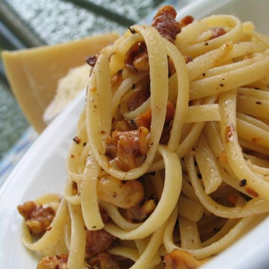 Rezeptbild: Pasta mit Walnussöl nach toskanischer Art