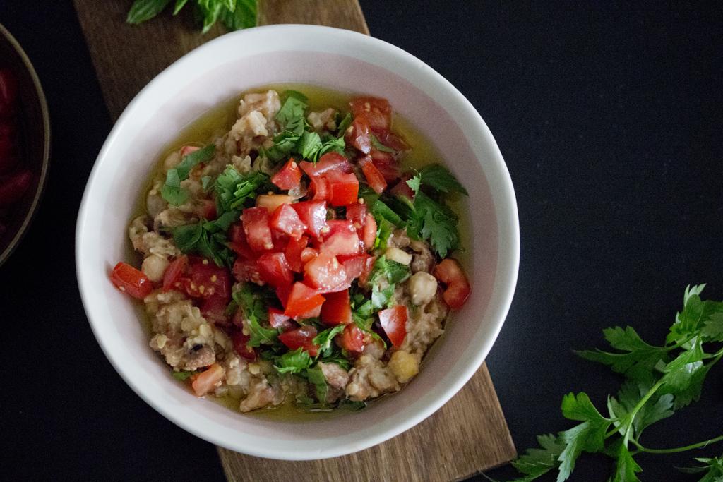 Rezeptbild: Libanesisches Favabohnenmus mit Kräutern