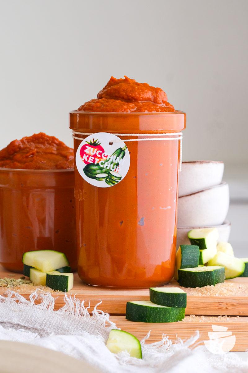 Rezeptbild: Das beste Zucchiniketchup Rezept: Einfach und mit wenig Zucker