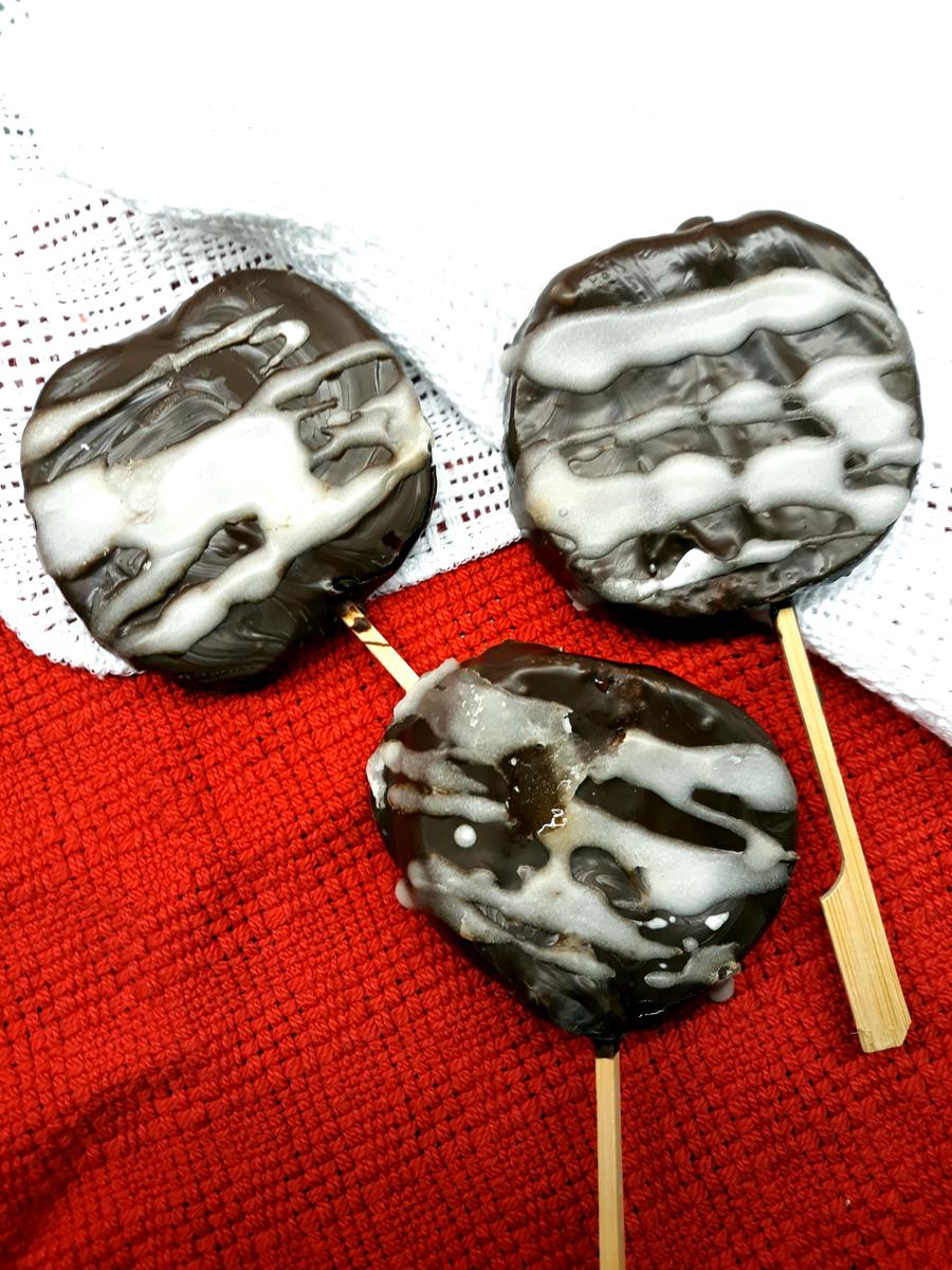 Rezeptbild: "Gesunde" Schokolade Lollipops