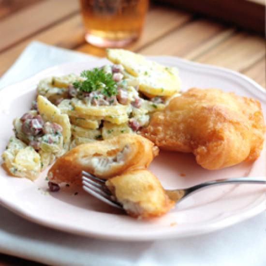Rezeptbild: Backfisch mit Omas Kartoffelsalat