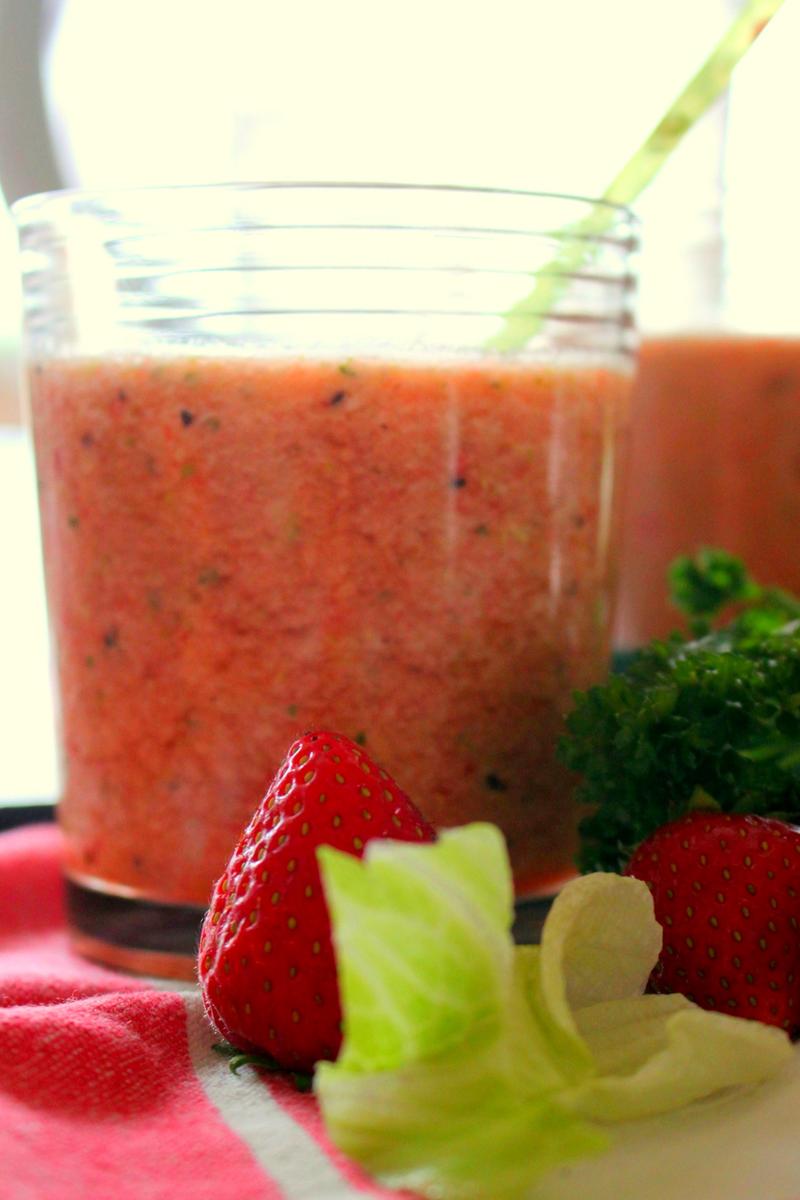 Rezeptbild: Pink-gruener Smoothie