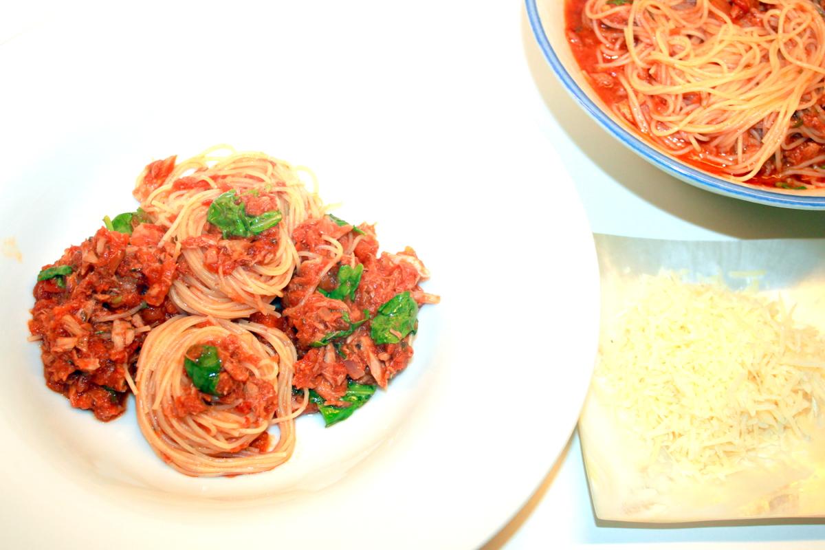 Rezeptbild: Thunfisch Spaghettini mit Rucola