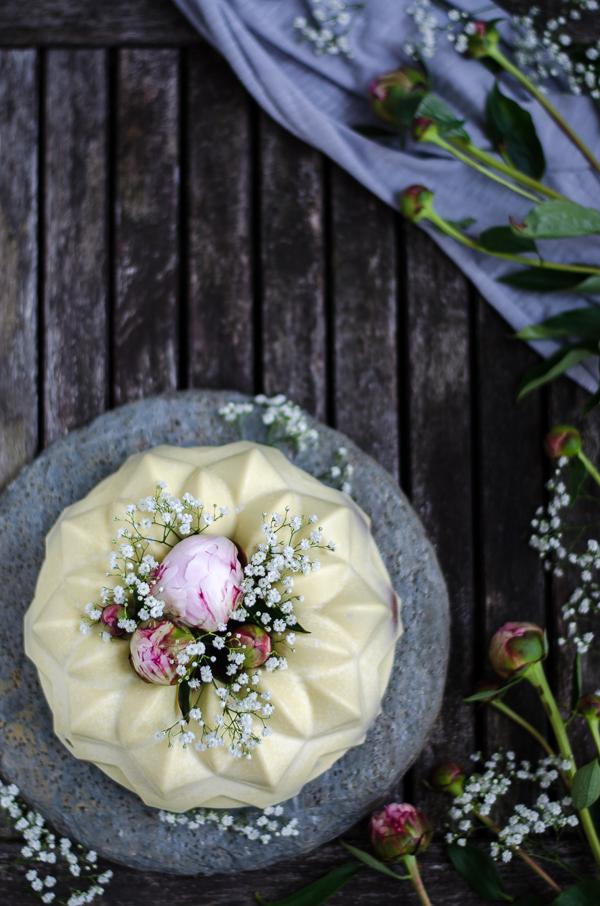 Rezeptbild: Cream-Cheese Pound Cake von Melissa Forti und die perfekte Schokoglasur 