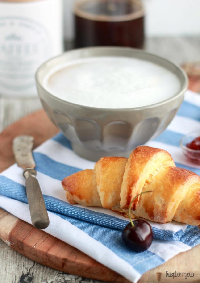 Rezeptbild: Portugiesische Croissants