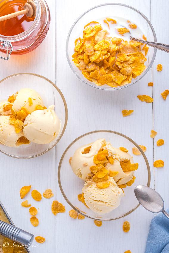 Rezeptbild: Cornflakes-Eis mit Honig und Erdnüssen