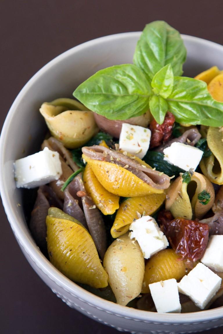 Rezeptbild: Pasta mit Spinat, Feta und getrockneten Tomaten