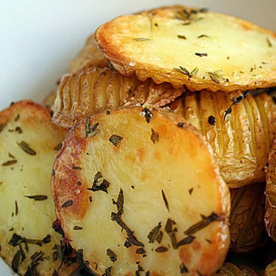 Rezeptbild: Die ultimativen Rosmarinkartoffeln vom Blech