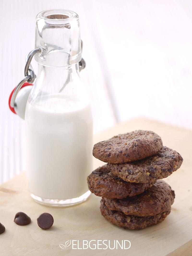 Rezeptbild: Schoko-Cookies mit gutem Gewissen naschen!