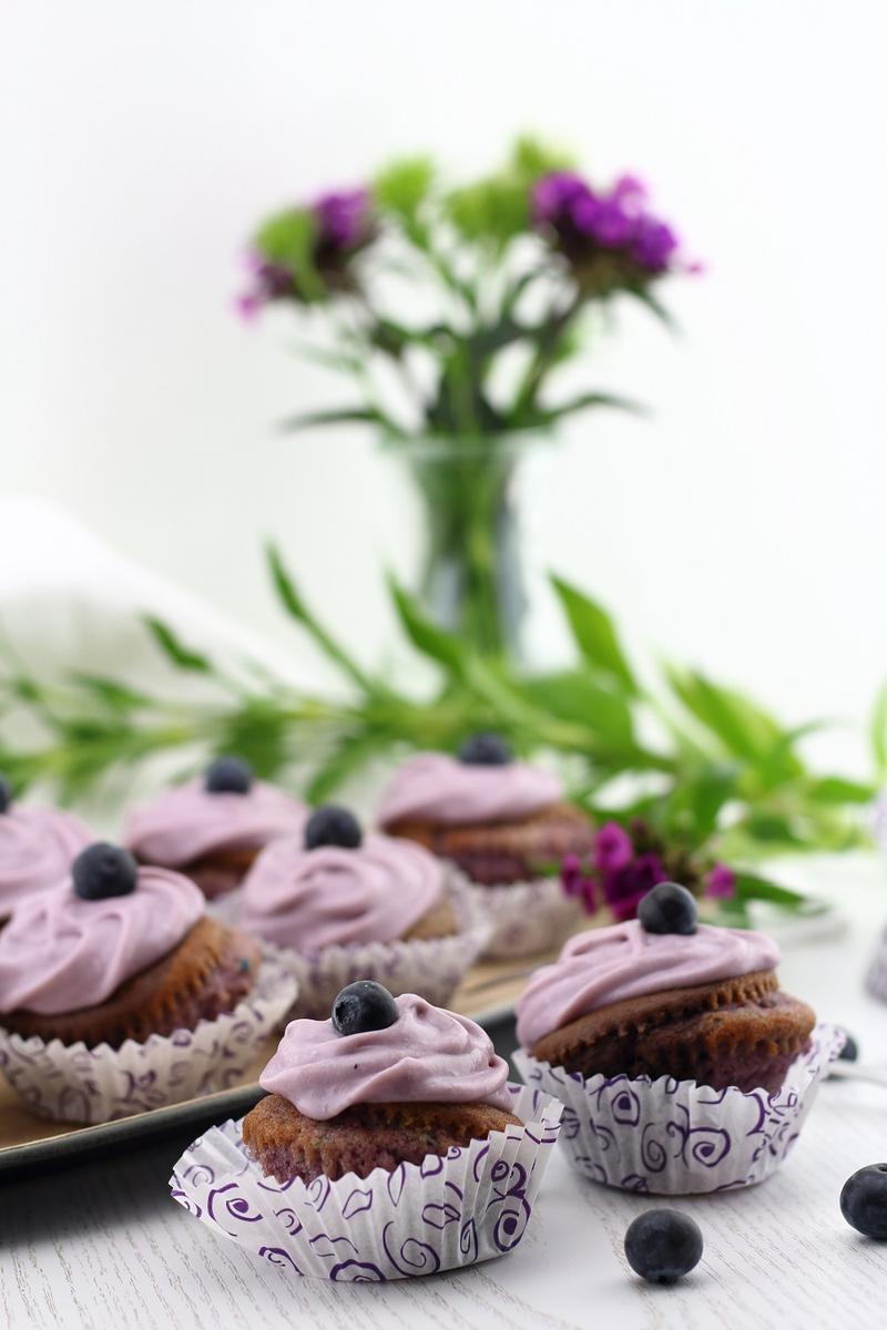 Rezeptbild: Violet Velvet Cupcakes