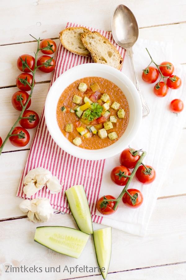 Rezeptbild: Sommerlich leichte Gazpacho