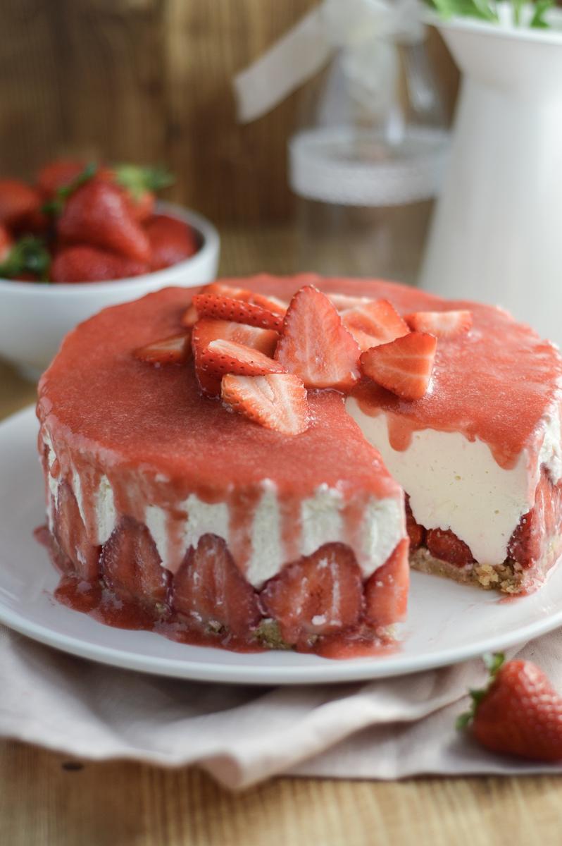 Rezeptbild: Erdbeer-Joghurt-Torte (ohne Backen)