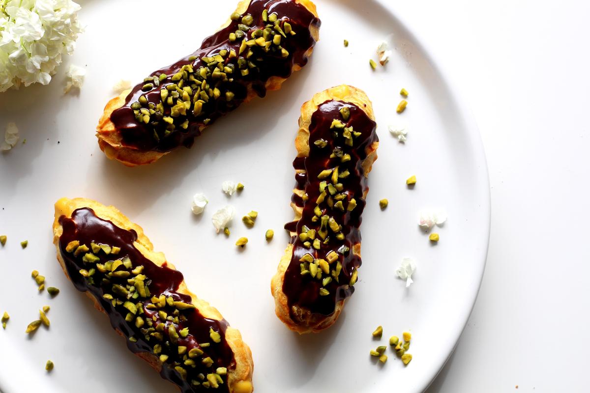 Rezeptbild: Schokoladenéclairs & feine Vanillecreme