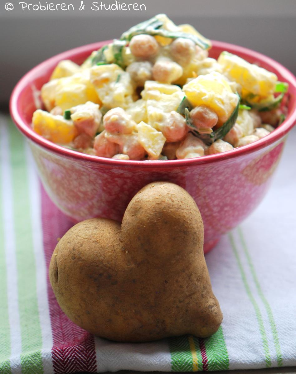 Rezeptbild: Kartoffelsalat mit Kichererbsen & Joghurt {Channa Kulcha}