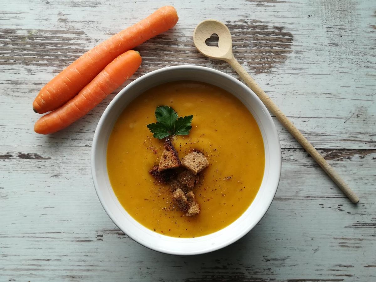 Rezeptbild: Karotten-Kartoffel-Curry-Suppe