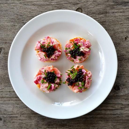 Rezeptbild: Lachstatar-Canapés