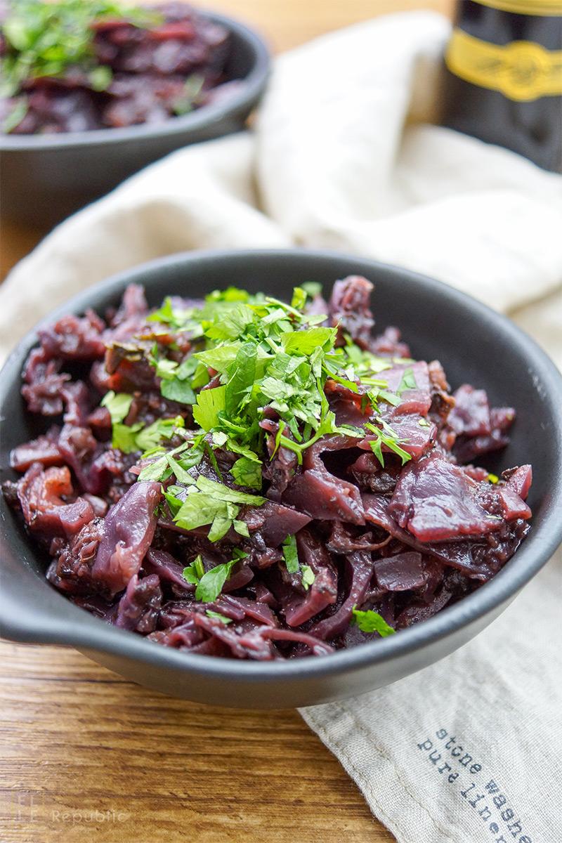 Rezeptbild: Balsamico-Rotkohl mit Birne