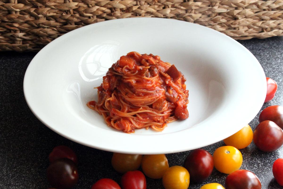 Rezeptbild: In der Sauce gekochte Spaghettini