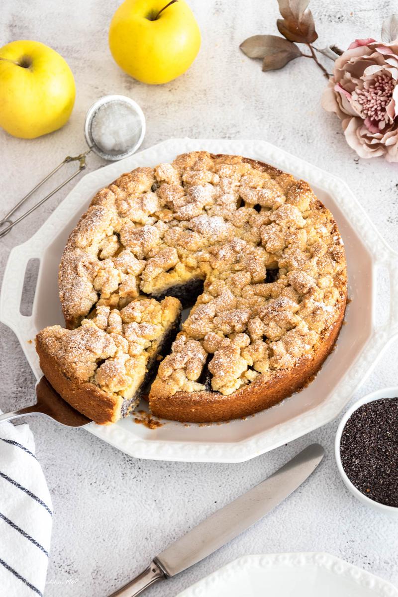 Rezeptbild: Apfel-Mohnkuchen mit Knusperstreusel