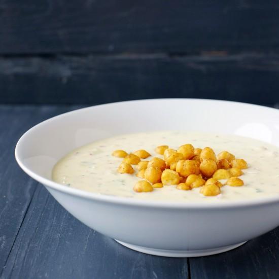 Rezeptbild: Kalt Joghurt-Safran-Suppe