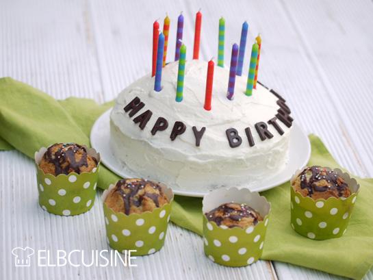 Rezeptbild: Party mit vielen Gästen – White-Brownie-Torte und Muffins in einem!