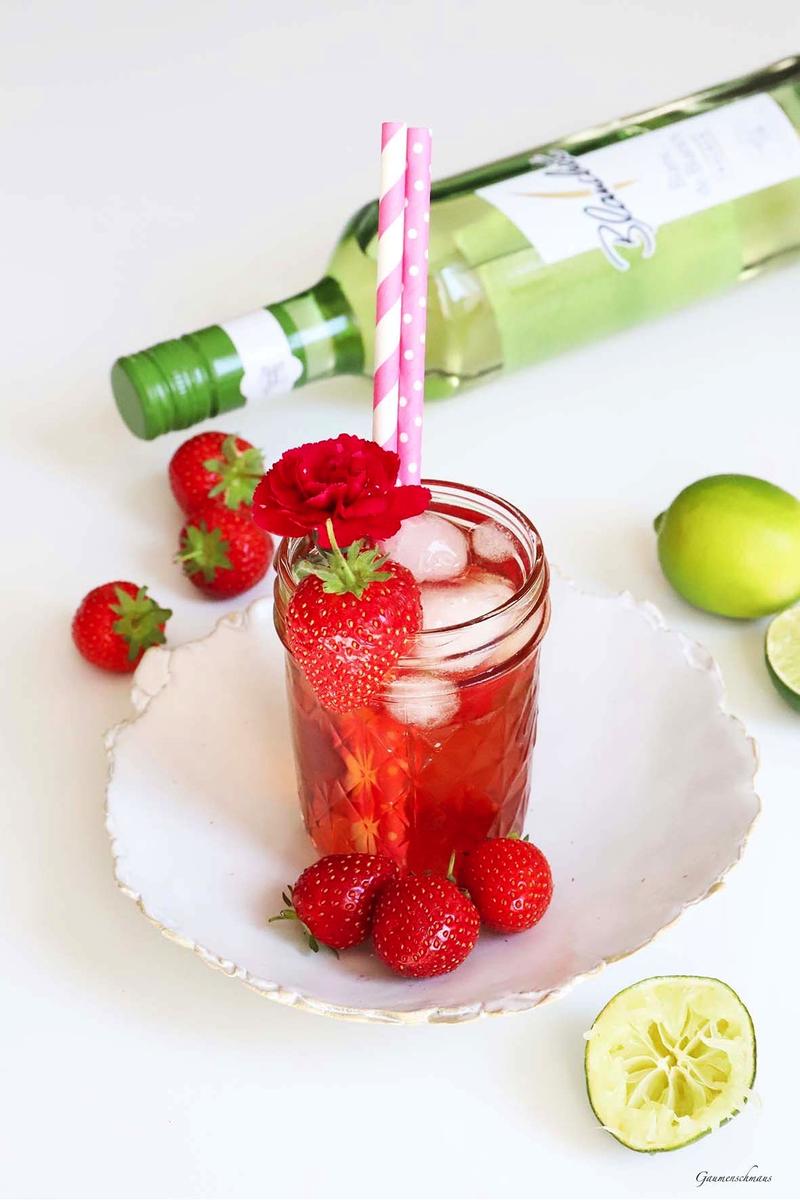Rezeptbild: Erdbeer-Limetten-Sommerdrink