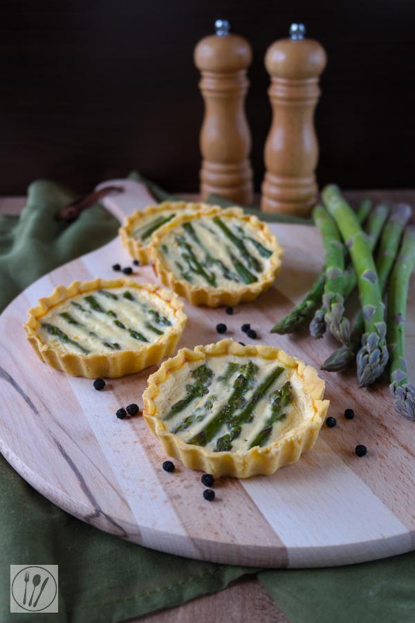 Spargel-Quiches von siassoulfood • Delicat.io