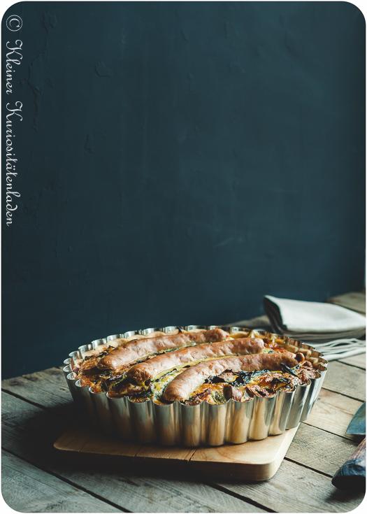 Rezeptbild: Mangoldtarte mit Bratwurst