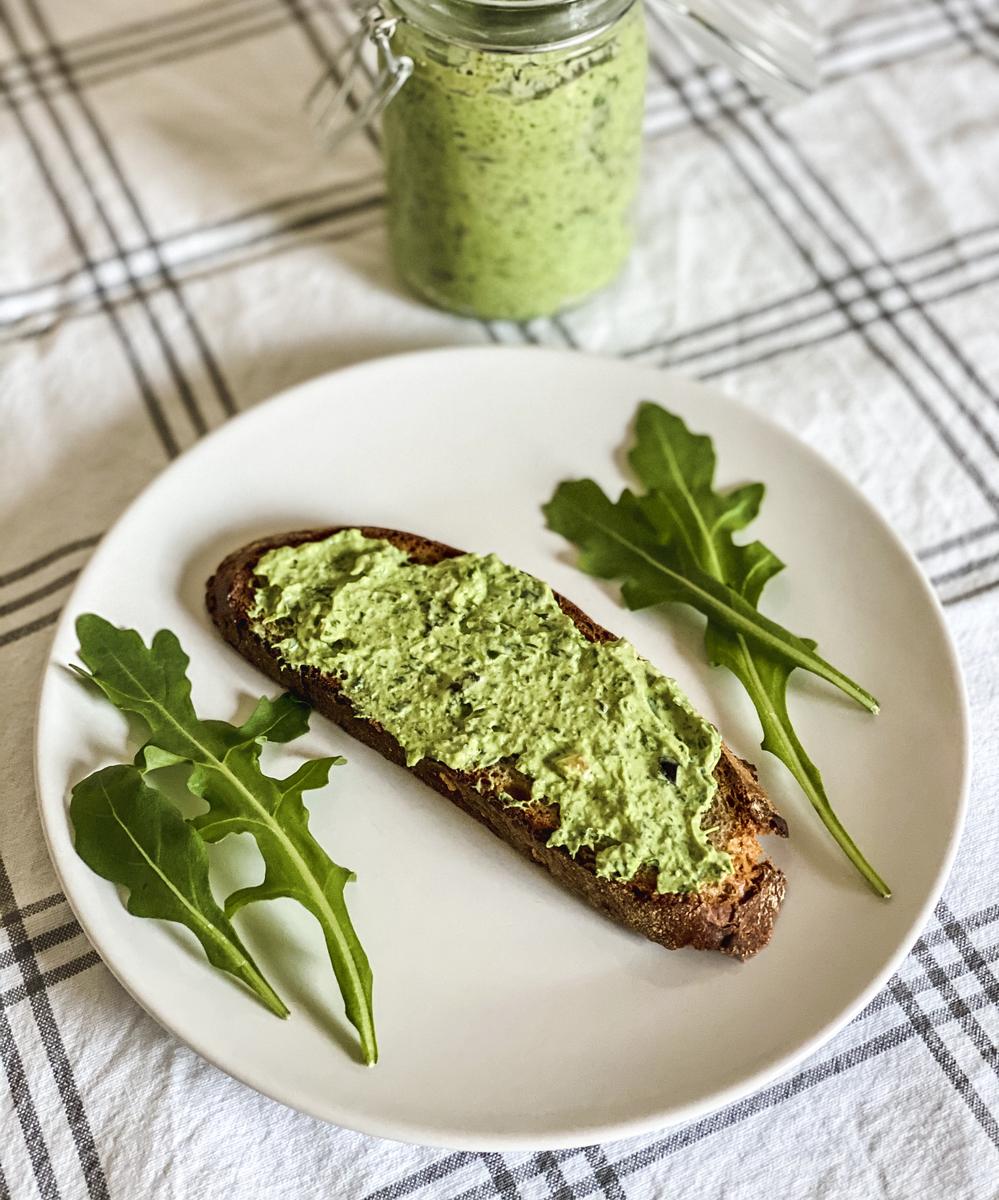 Rezeptbild: Rucola-Frischkäse-Dip