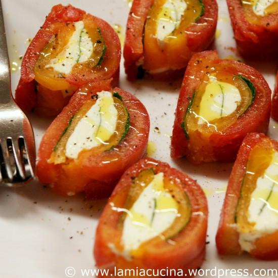 Rezeptbild: Tomaten-Mozzarella-Terrine