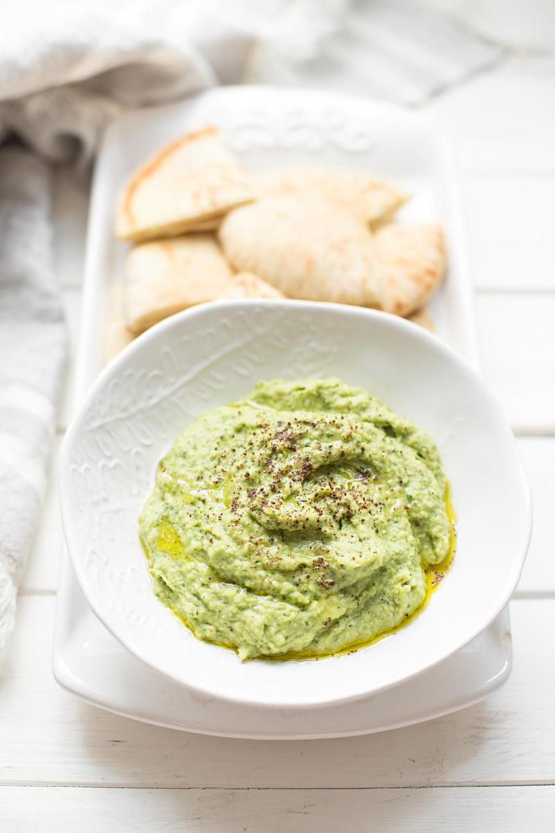 Rezeptbild: Grüner Hummus – Dicke Bohnen Dip