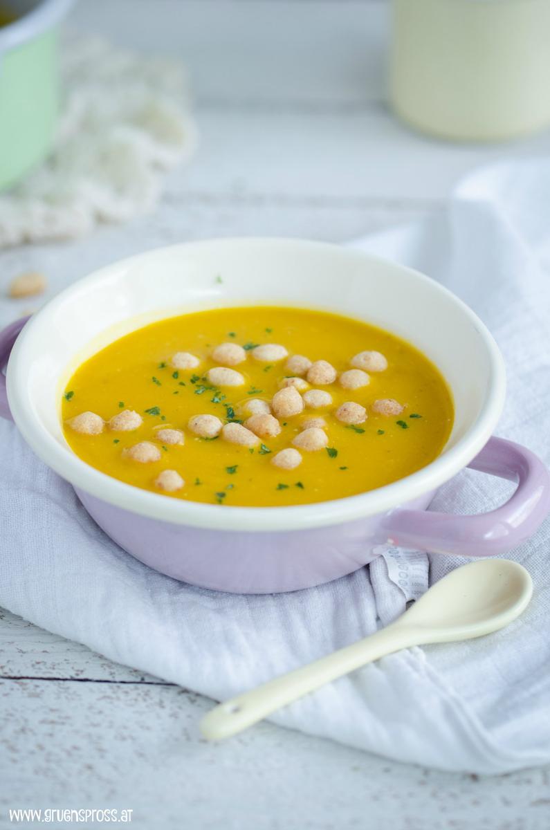 Rezeptbild: Vegane Kürbis-Linsensuppe