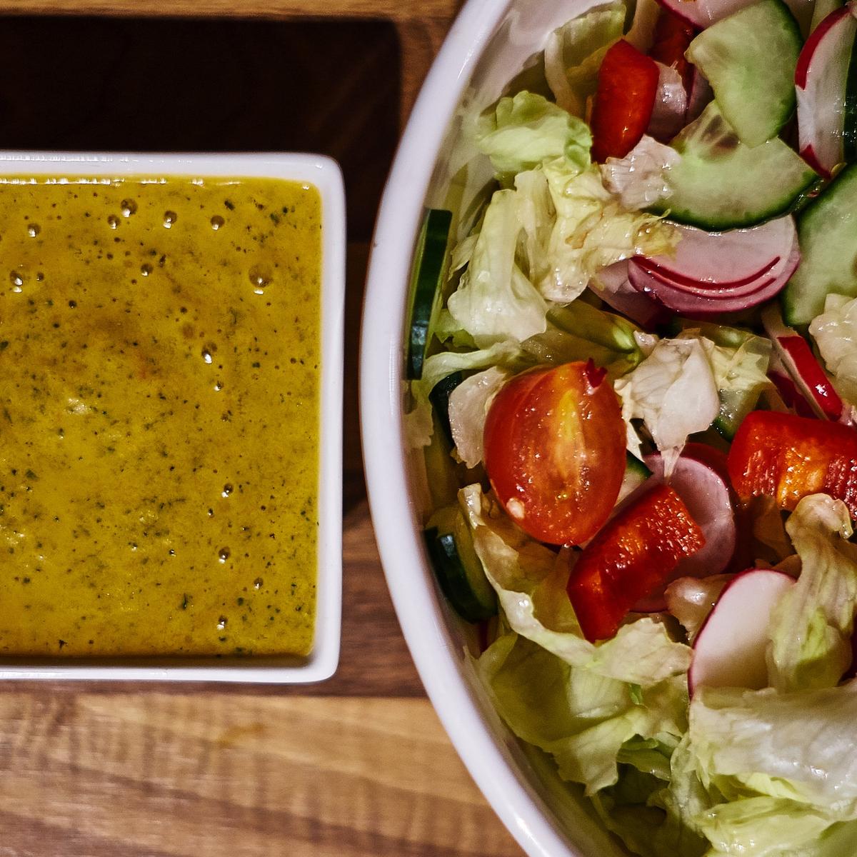 Rezeptbild: Sommer Salat Dressing in 5 Minuten