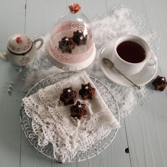 Rezeptbild: Sternchen-Brownies mit Kaffeeganache