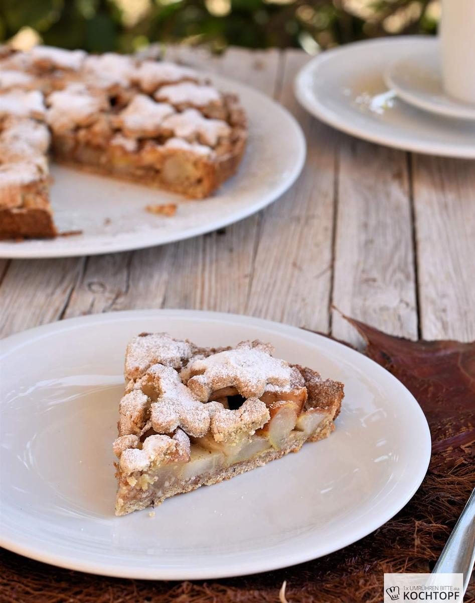 Rezeptbild: Two-Crust Birnen-Marzipan-Pie