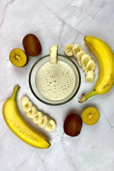 Rezeptbild: Kiwi-Bananen Protein Smoothie