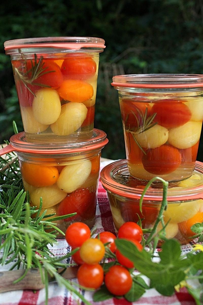 Rezeptbild: Süß-Sauer eingekochte Cocktailtomaten