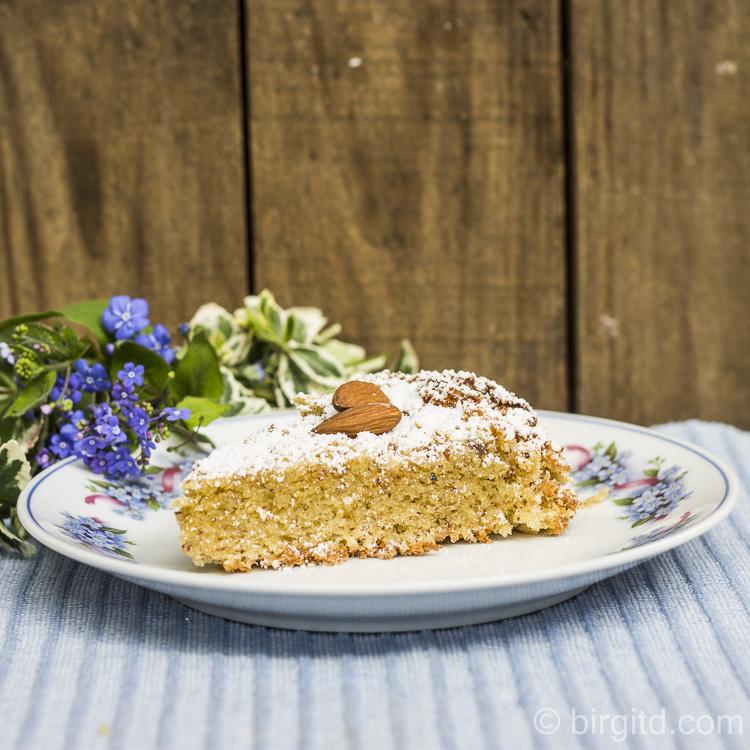 Rezeptbild: Mallorquinischer Mandelkuchen - Gato d' Ametlla