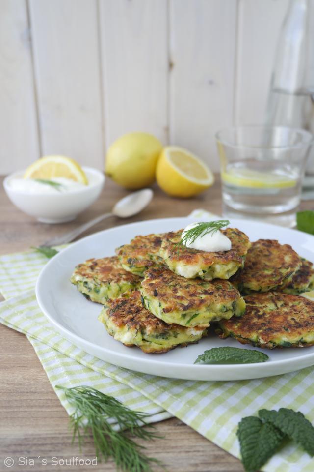 Rezeptbild: Zucchinipuffer