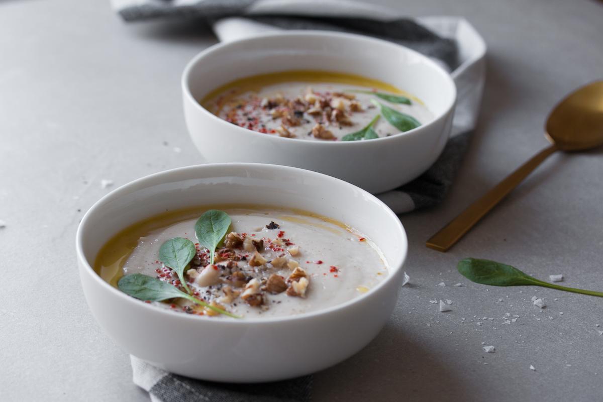 Rezeptbild: Suppe aus gebackenem Blumenkohl